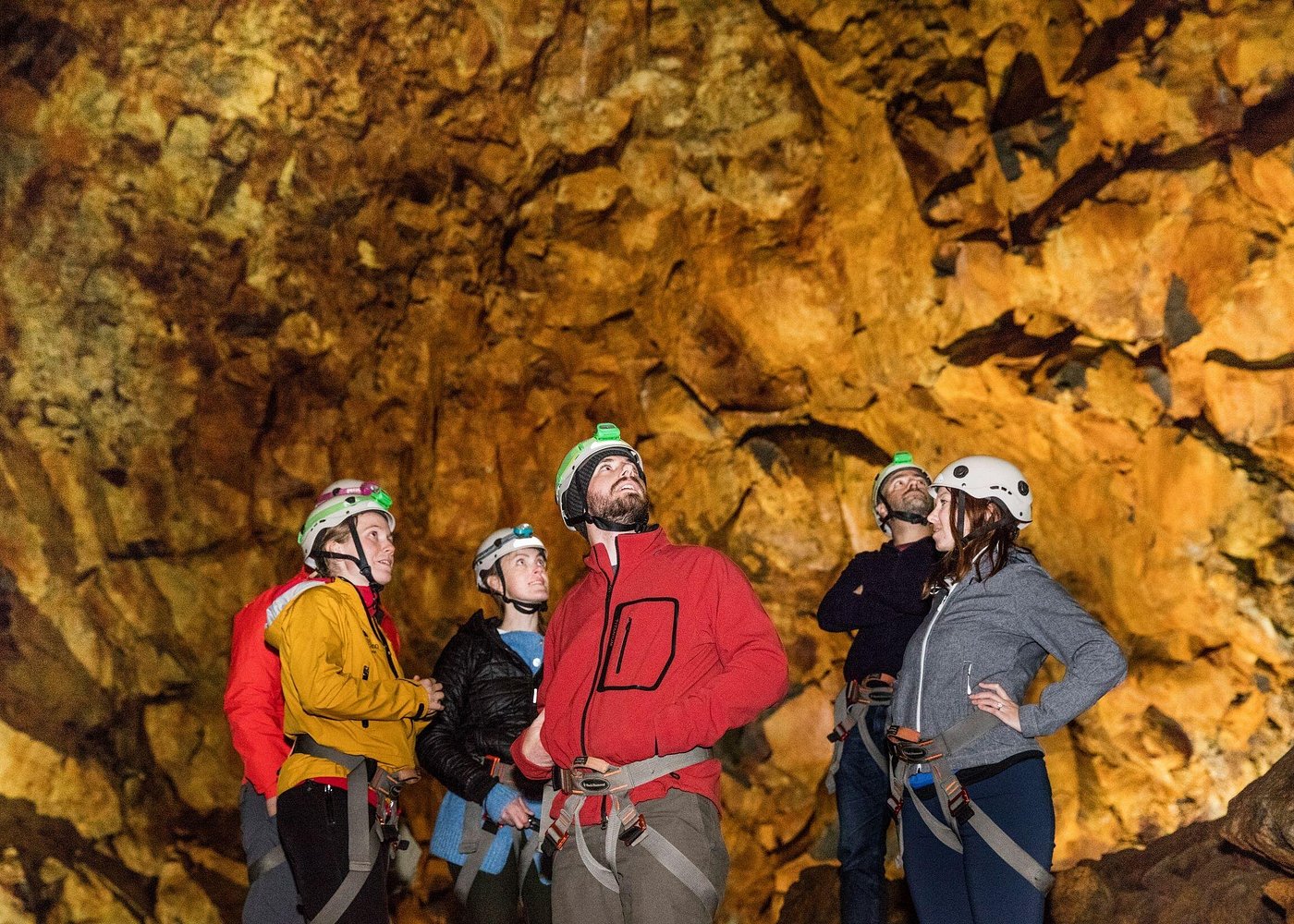 Raufarhólshellir Lava Tunnel Tour: Iceland’s Longest Lava Cave Adventure Guide (2026)